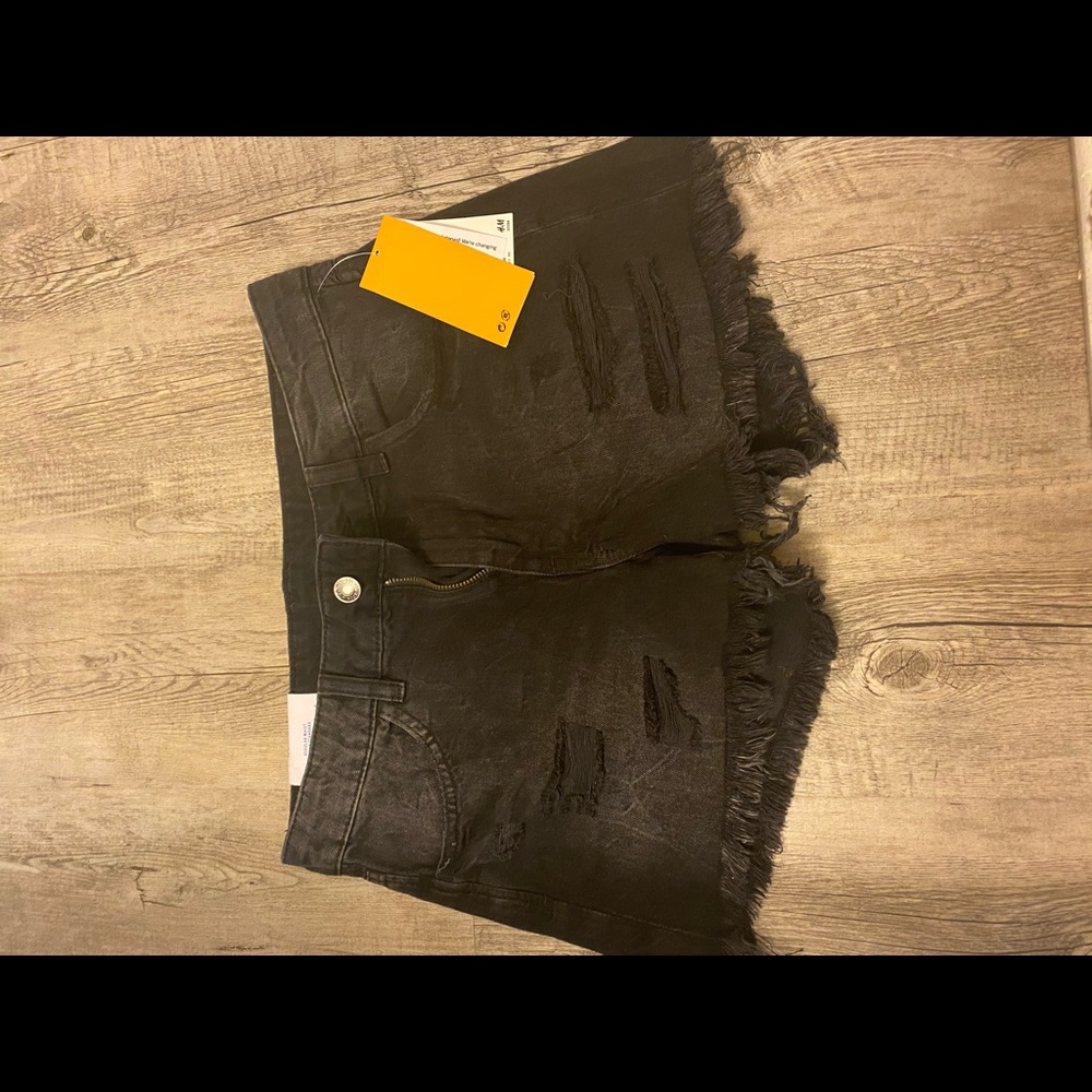 H&M black fringed shorts size 2 NWT